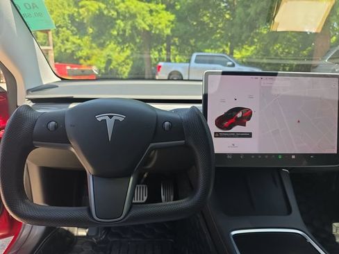 Used 2021 Tesla Model 3 Standard Range Plus RWD image 12