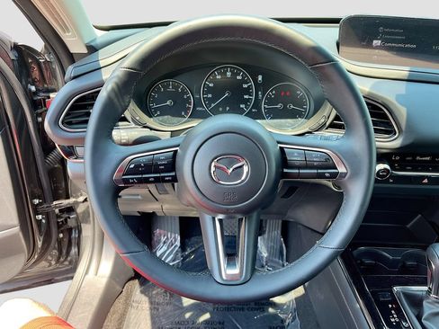 Used 2025 MAZDA CX-30 AWD 2.5 S w/ Preferred Package image 11