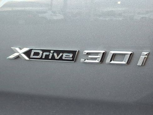 Used 2023 BMW X3 xDrive30i image 32