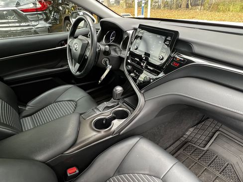 Used 2023 Toyota Camry SE image 48