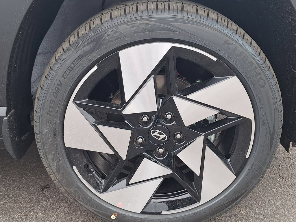 New 2026 Hyundai Kona Limited AWD/4WD image 27