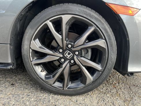 Used 2017 Honda Civic Sport image 27