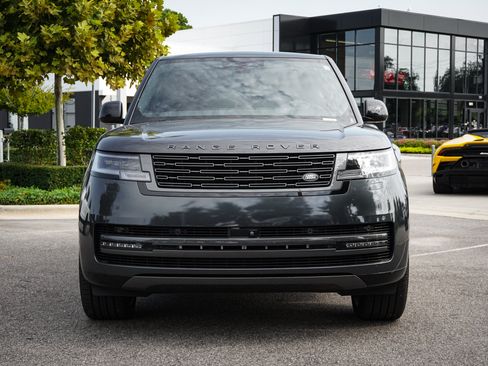 Used 2024 Land Rover Range Rover Autobiography AWD/4WD image 3