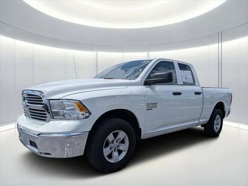 Certified 2024 RAM 1500 Classic SLT AWD/4WD image 8