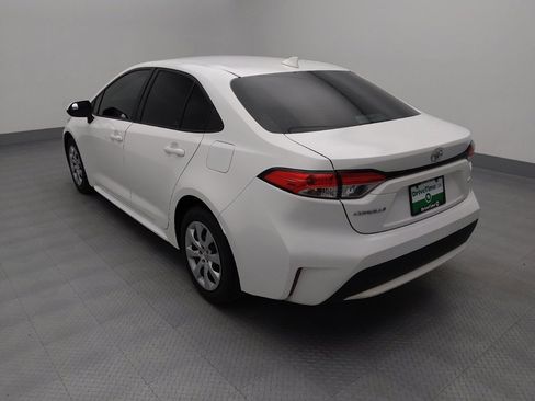 Used 2022 Toyota Corolla LE image 5