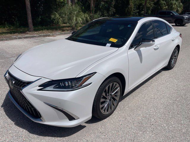 Used 2025 Lexus ES 350 w/ Technology Package FWD image 5