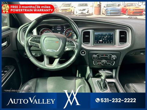 Used 2019 Dodge Charger SXT w/ Leather Interior Group image 31