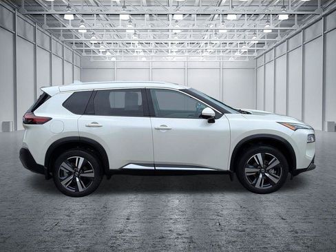 Used 2021 Nissan Rogue SL AWD/4WD image 6