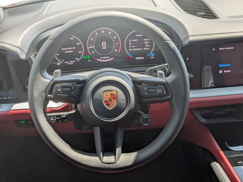 New 2026 Porsche Cayenne AWD/4WD image 17