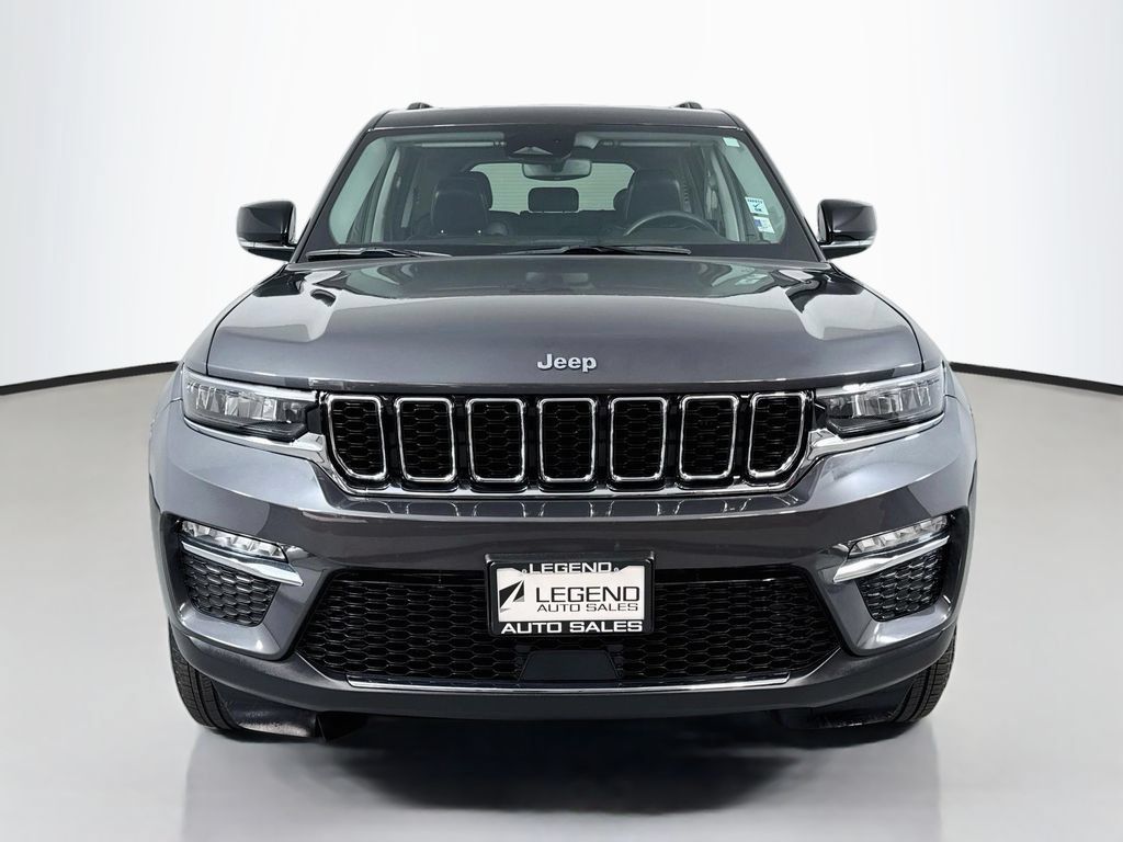 Used 2023 Jeep Grand Cherokee 4WD 4xe image 2
