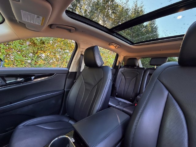 Used 2022 Lincoln Nautilus Reserve AWD/4WD image 35