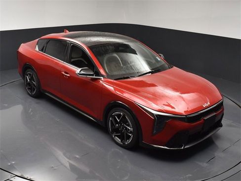 Certified 2025 Kia K4 GT-Line w/ GT-Line Premium Package image 41