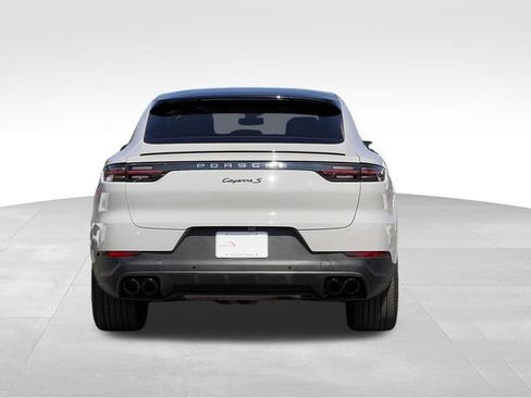 Used 2021 Porsche Cayenne S AWD/4WD image 4