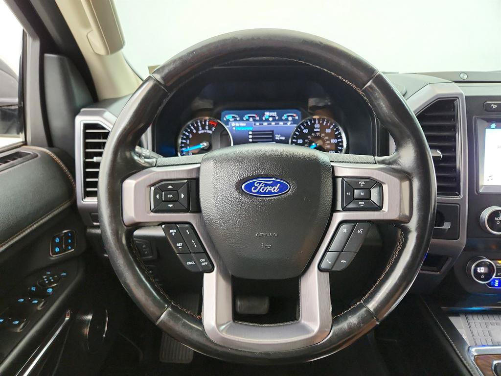 Used 2019 Ford Expedition Platinum AWD/4WD image 18