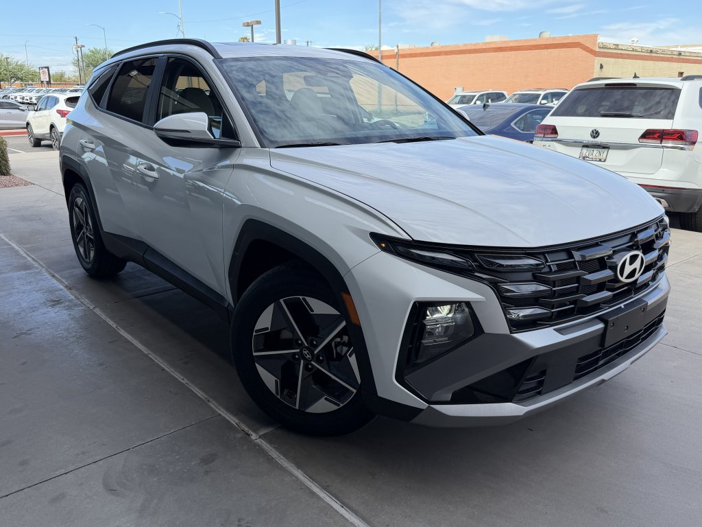 Used 2026 Hyundai Tucson SEL FWD image 6