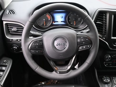 Used 2023 Jeep Cherokee Trailhawk w/ Trailer Tow Group image 22