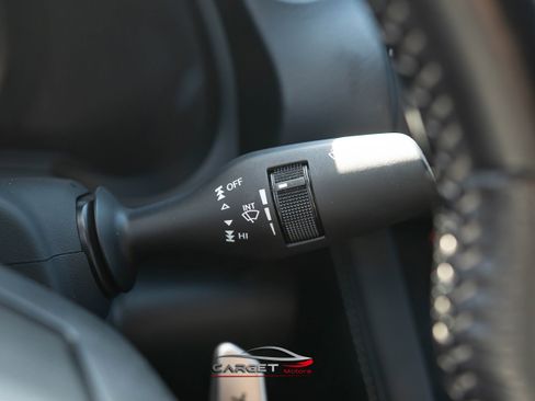 Used 2018 Lexus IS 300 AWD image 26