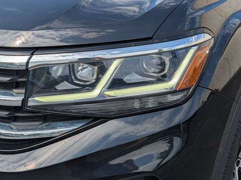 Used 2021 Volkswagen Atlas SEL Premium AWD/4WD image 10