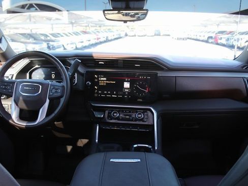 Used 2024 GMC Sierra 2500 Denali w/ Denali Reserve Package image 24