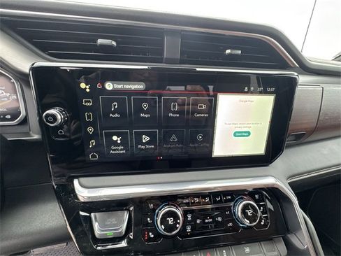 New 2026 GMC Sierra 3500 Denali Ultimate image 14