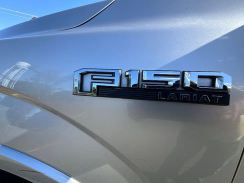 Used 2016 Ford F150 Lariat w/ Equipment Group 501A Mid image 10