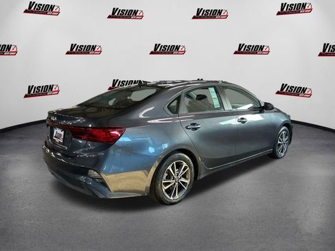 Certified 2023 Kia Forte LXS image 5