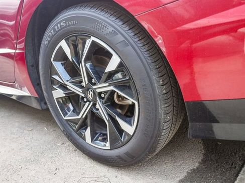 Used 2025 Hyundai Sonata SEL image 11