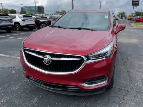 Used 2020 Buick Enclave Essence w/ Sound and Sites Package image 5