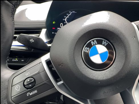 Used 2025 BMW X1 xDrive28i AWD/4WD image 38
