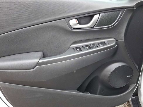 Used 2020 Hyundai Kona Ultimate image 27