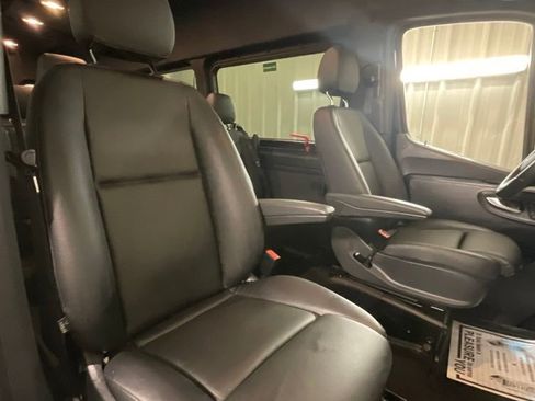 Used 2024 Mercedes-Benz Sprinter 2500 image 11