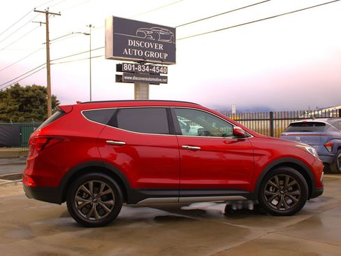 Used 2017 Hyundai Santa Fe Sport w/ 2.0T Ultimate Tech Package 05 image 8