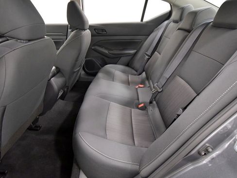 Used 2024 Nissan Altima 2.5 SV AWD/4WD image 15