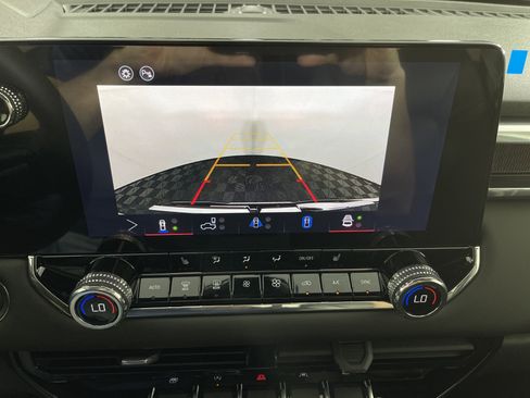 New 2026 GMC Canyon Elevation w/ Convenience Package image 25