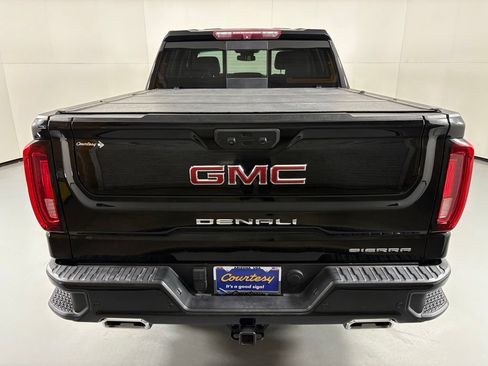 Used 2023 GMC Sierra 1500 Denali AWD/4WD image 7