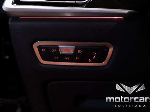 Used 2021 BMW X7 xDrive40i w/ M Sport Package image 38