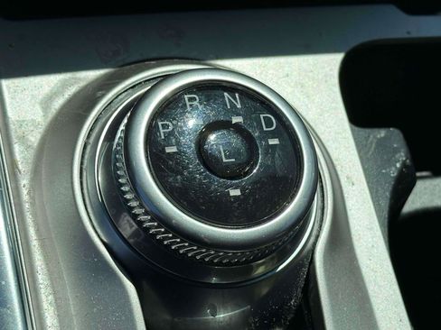 Used 2023 Ford Explorer XLT w/ Equipment Group 202A AWD/4WD image 26