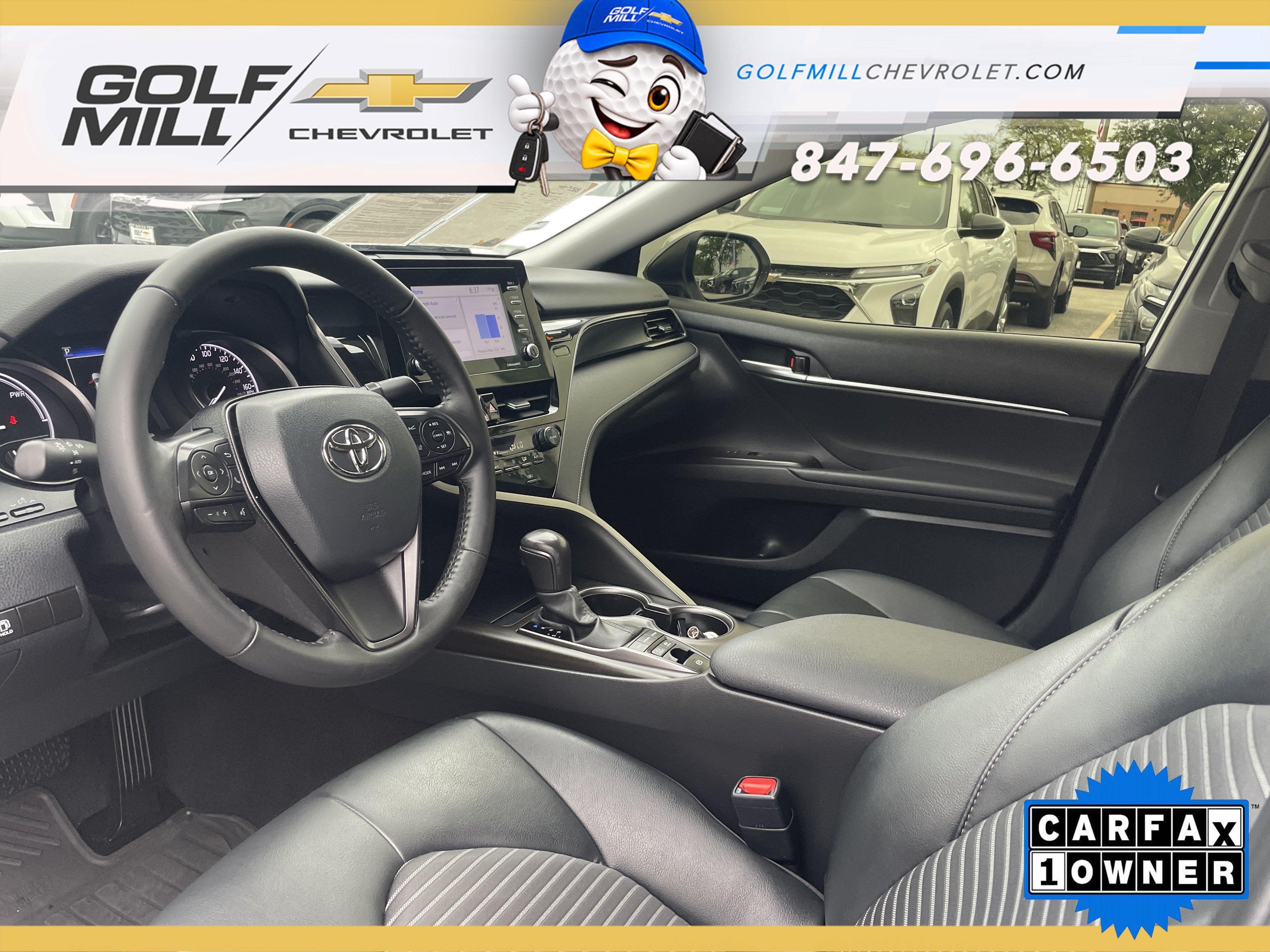 Used 2024 Toyota Camry SE w/ Convenience Package FWD image 16