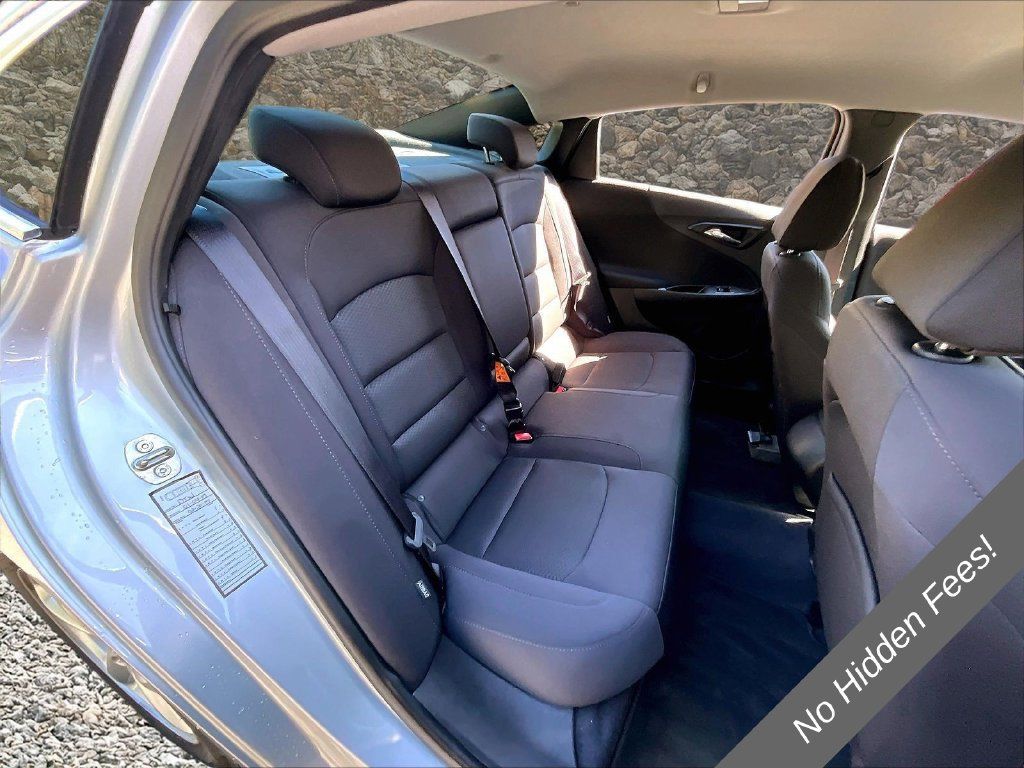 Used 2017 Chevrolet Malibu LS FWD image 23