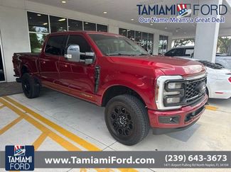 Used 2025 Ford F250 Lariat w/ Black Appearance Package AWD/4WD video 1