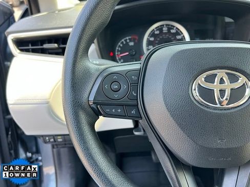 Used 2022 Toyota Corolla Cross L AWD/4WD image 21
