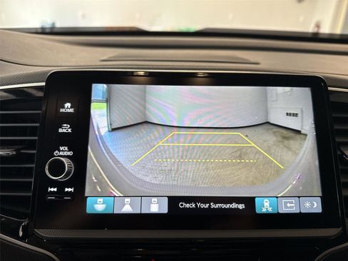 Used 2025 Honda Ridgeline Black Edition image 23