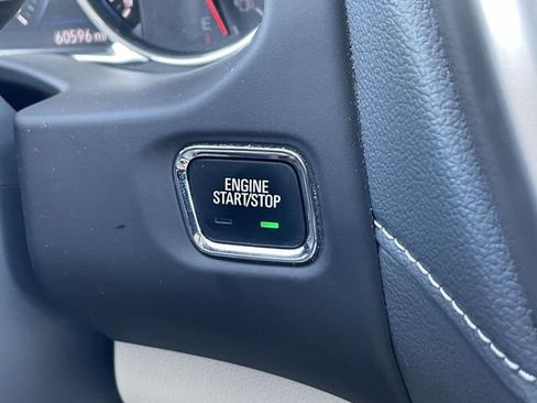 Certified 2021 GMC Acadia Denali w/ Denali Technology Package FWD image 29