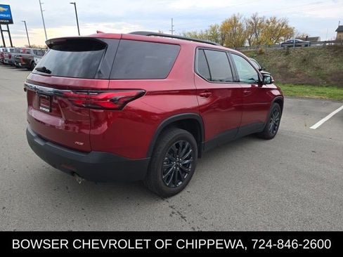 Used 2023 Chevrolet Traverse RS image 8