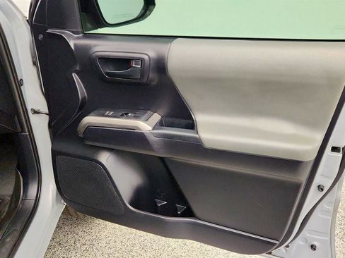 Used 2021 Toyota Tacoma SR5 image 24