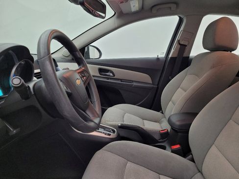 Used 2015 Chevrolet Cruze LT FWD image 17