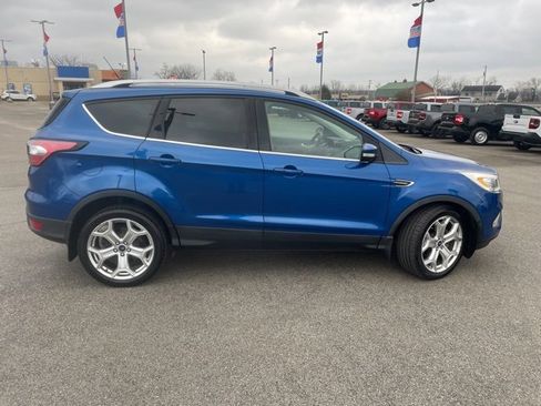 Used 2018 Ford Escape Titanium w/ Ford Safe & Smart Package image 14
