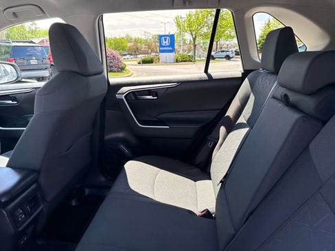 Used 2023 Toyota RAV4 XLE AWD/4WD image 19