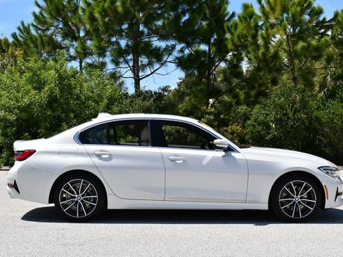 Used 2019 BMW 330i Sedan w/ Convenience Package RWD image 32