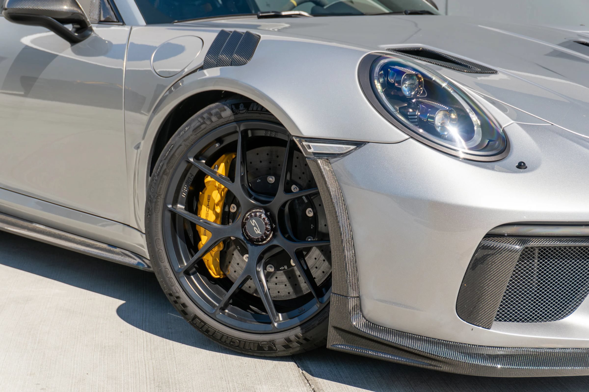 Used 2019 Porsche 911 GT3 RS RWD image 26